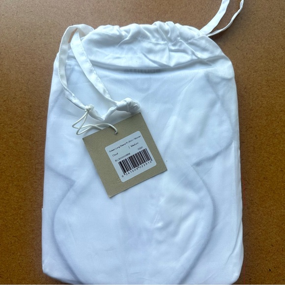 Ettitude Sateen Long Sleeve PJ Shirt in Cloud M - Picture 2 of 5